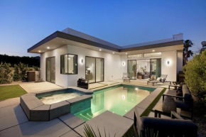 Escape to The Cove - Luxurious 3-Bedroom Villa with Incredible Mountain Views